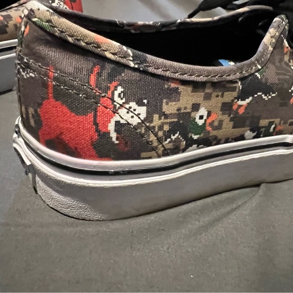 Vans Nintendo duck hunt sneakers size 5.5 mens and size 7 womens - Picture 5 of 8